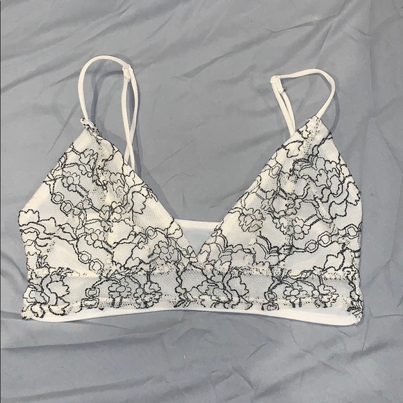 PacSun Other - PacSun Floral Bralette